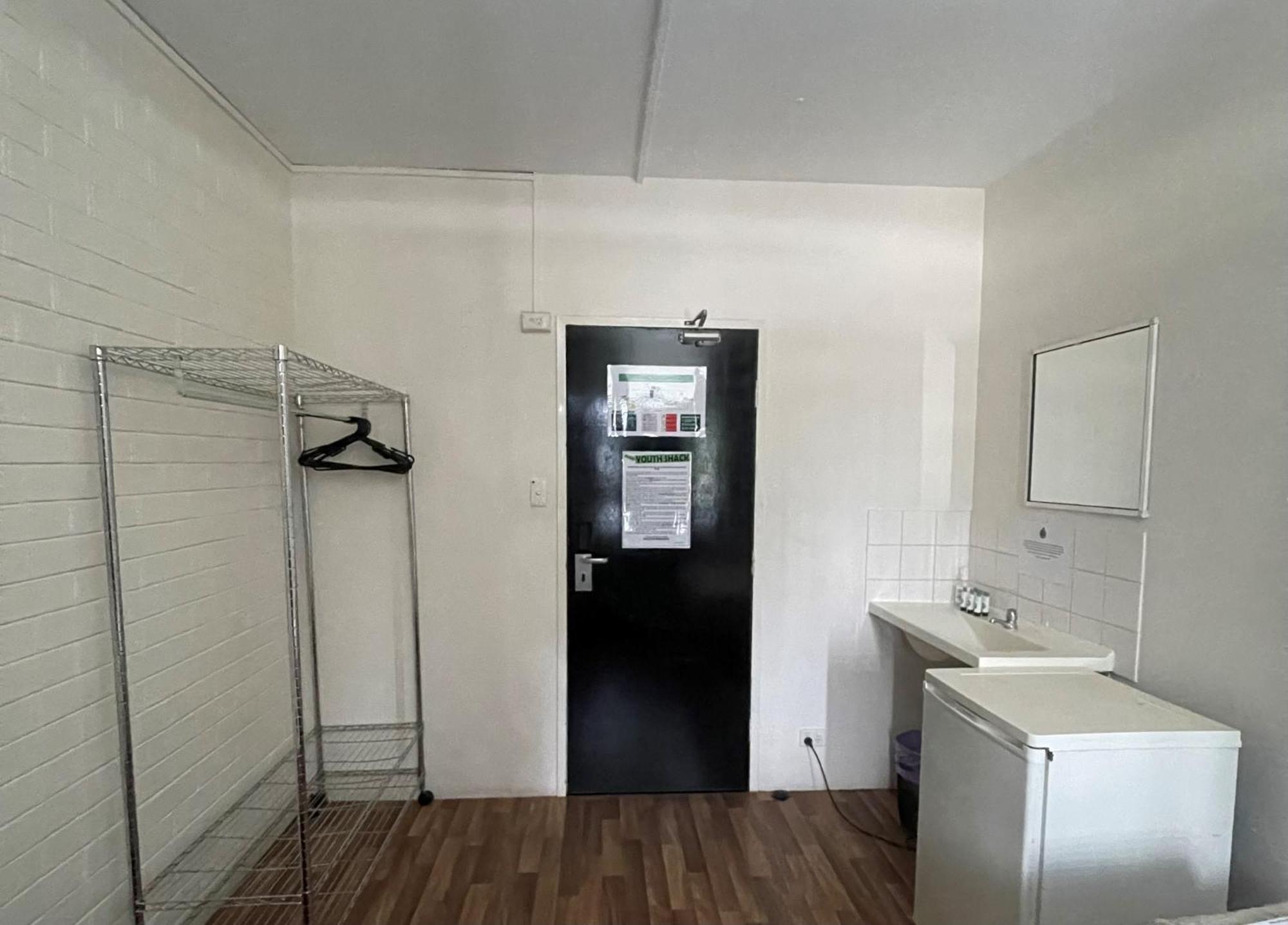 Youth Shack Backpackers Darwin Dış mekan fotoğraf